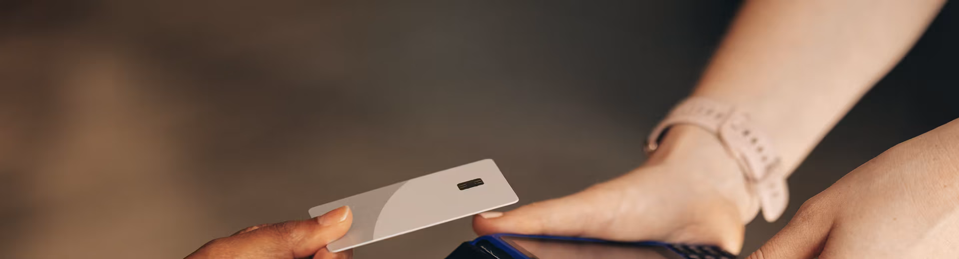 Erfahren Sie mehr über Kreditkarten und Darlehen